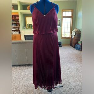 JJs House occasion dress - 14 - maroon